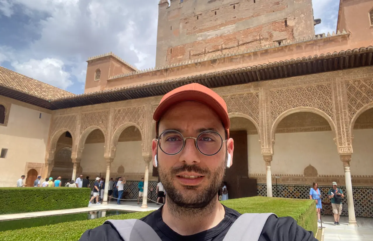 Michele Cucuzzella, Associate Professor at the University of Groningen, the Netherlands, visited our group and gave a very inspiring talk titled Krasovskii passivity based consensus algorithms